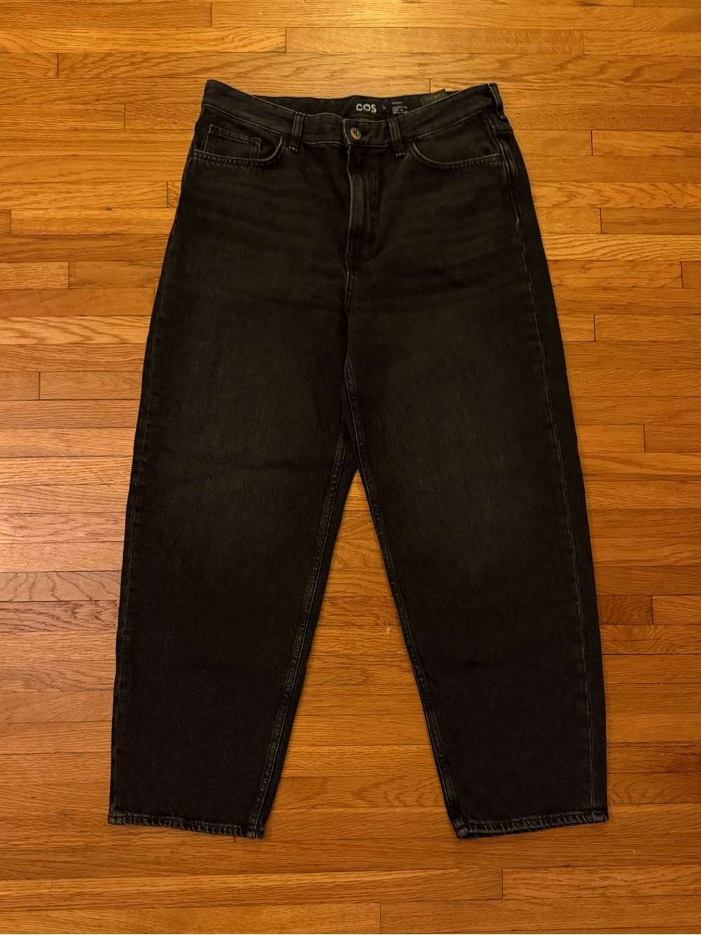 COS women’s tapered ankle denim